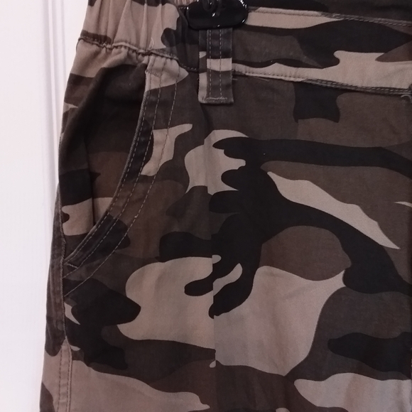 Women's Ochenta Camo Pants Size 10 New With Tags - Picture 5 of 16